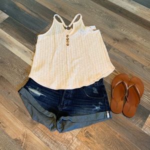 Buckle Tank🌻